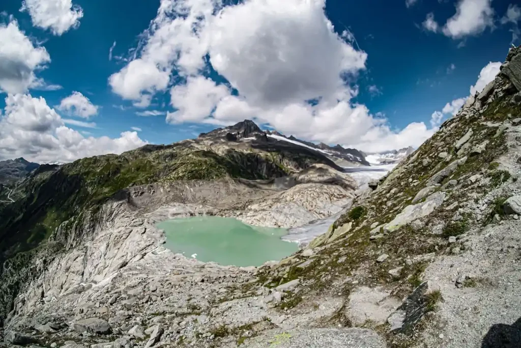 Glaciar del Ródano en Suiza