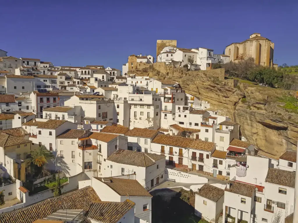 Ruta por los Pueblos Blancos_Vista Setenil de las Bodegas