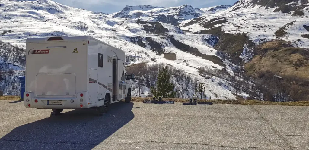Parking autocaravanas en Los Tres Valles