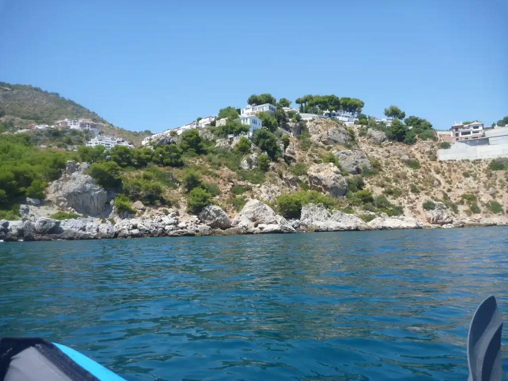 Vistas desde el Kayac en la playa de La Herradura